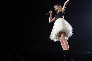 Taylor nhanh chóng thực hiện ở detroit