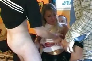 Chia sẻ, 3