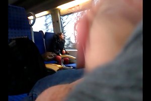 Cô gái tóc vàng