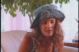 Cổ sớm lisa ann